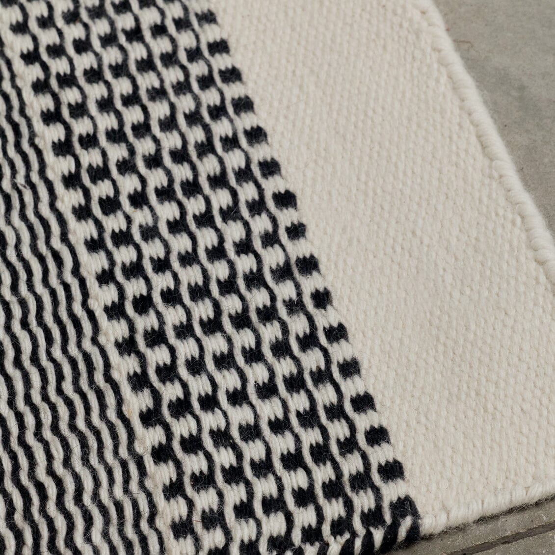 Linear Wool Rug - Image 11